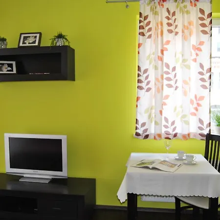 Royal - Inowroclawska דירה