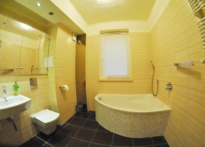 Royal - Inowroclawska * ורוצלב