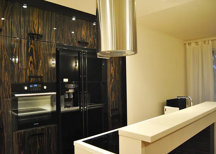 Royal - Inowroclawska דירה